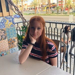 Meet your Posher, Savannah